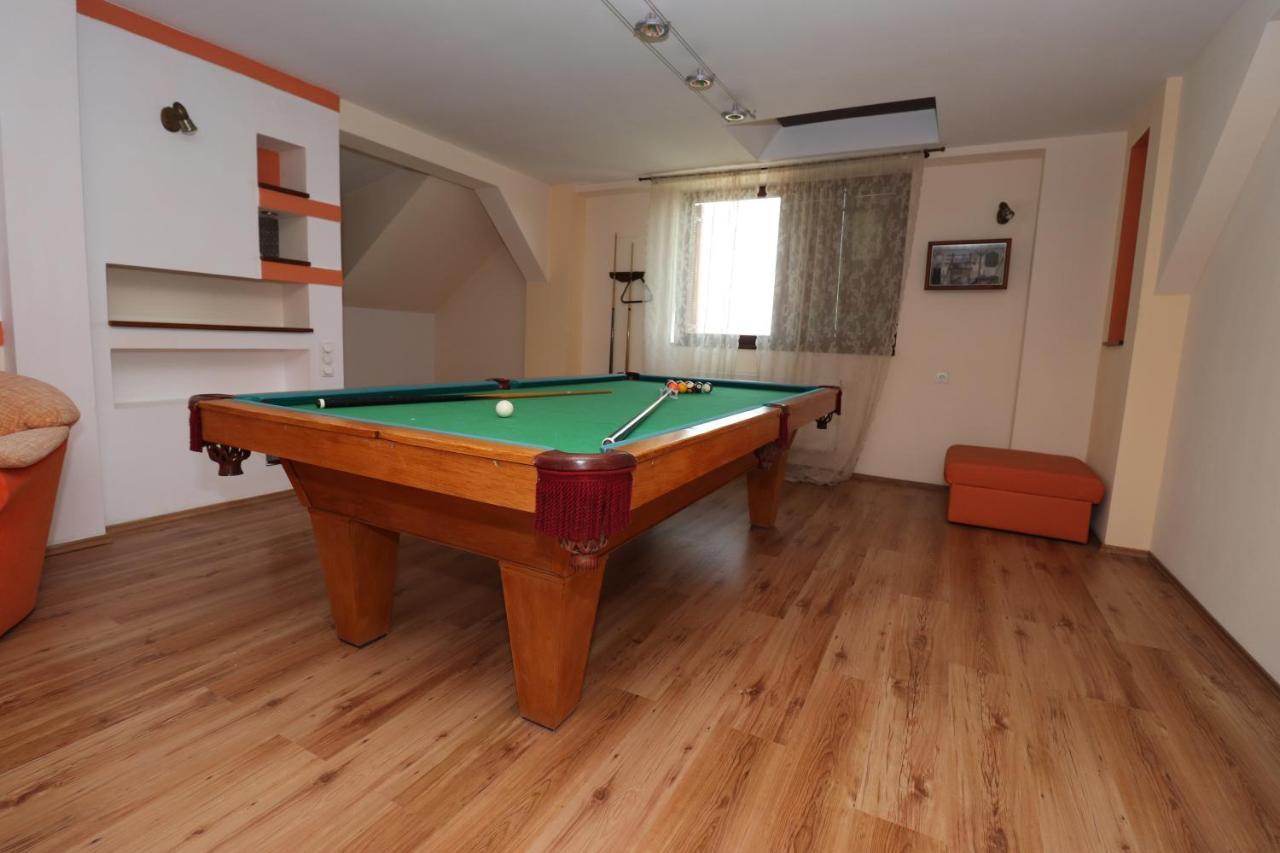 Casa Din B&B *